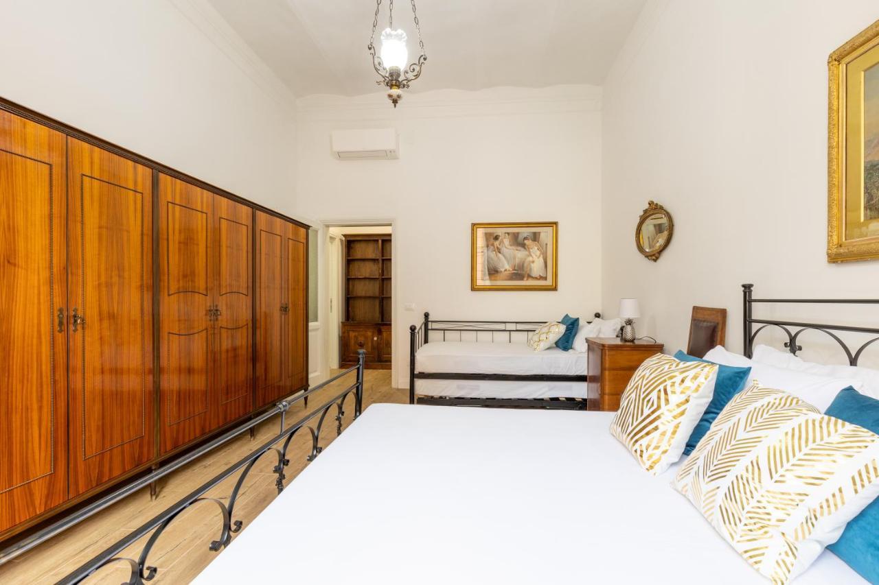Gentile Suites - Private Rooms Рим Экстерьер фото